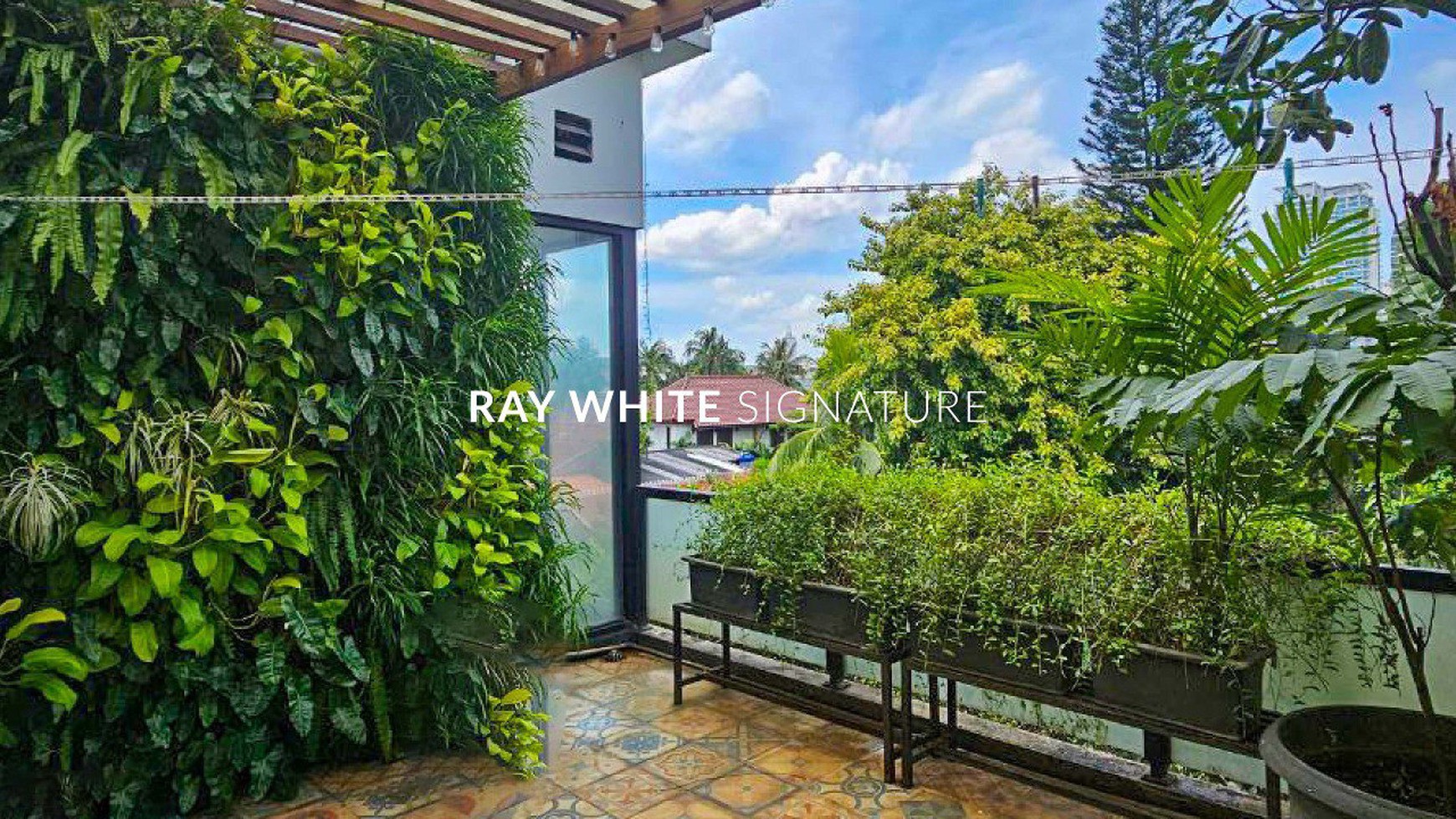 Rumah Hitung Tanah Area Cipete