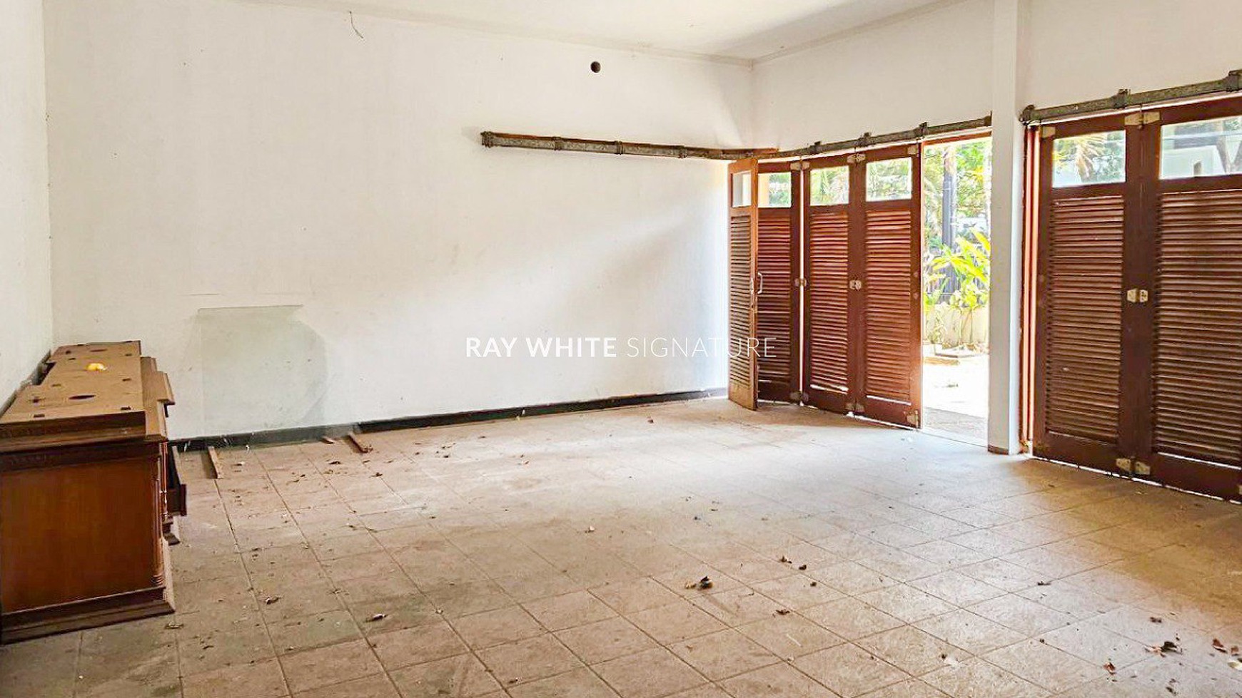 Rumah Hitung Tanah Area Cipete