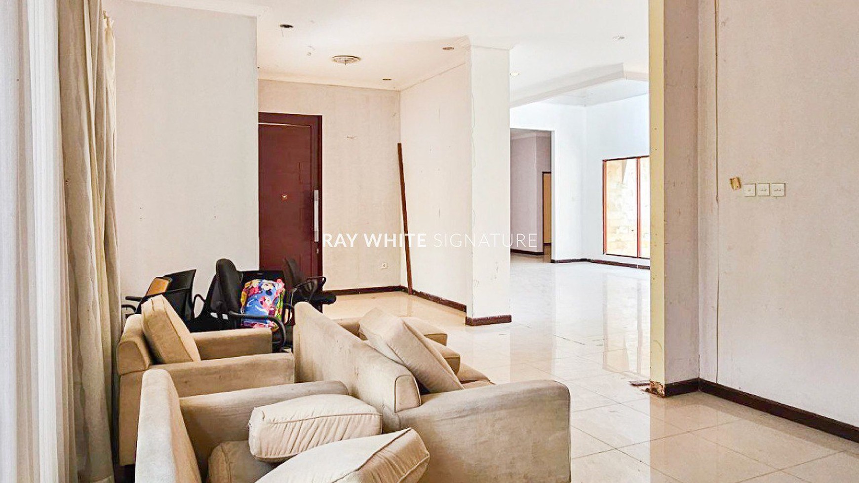 Rumah Hitung Tanah Area Cipete