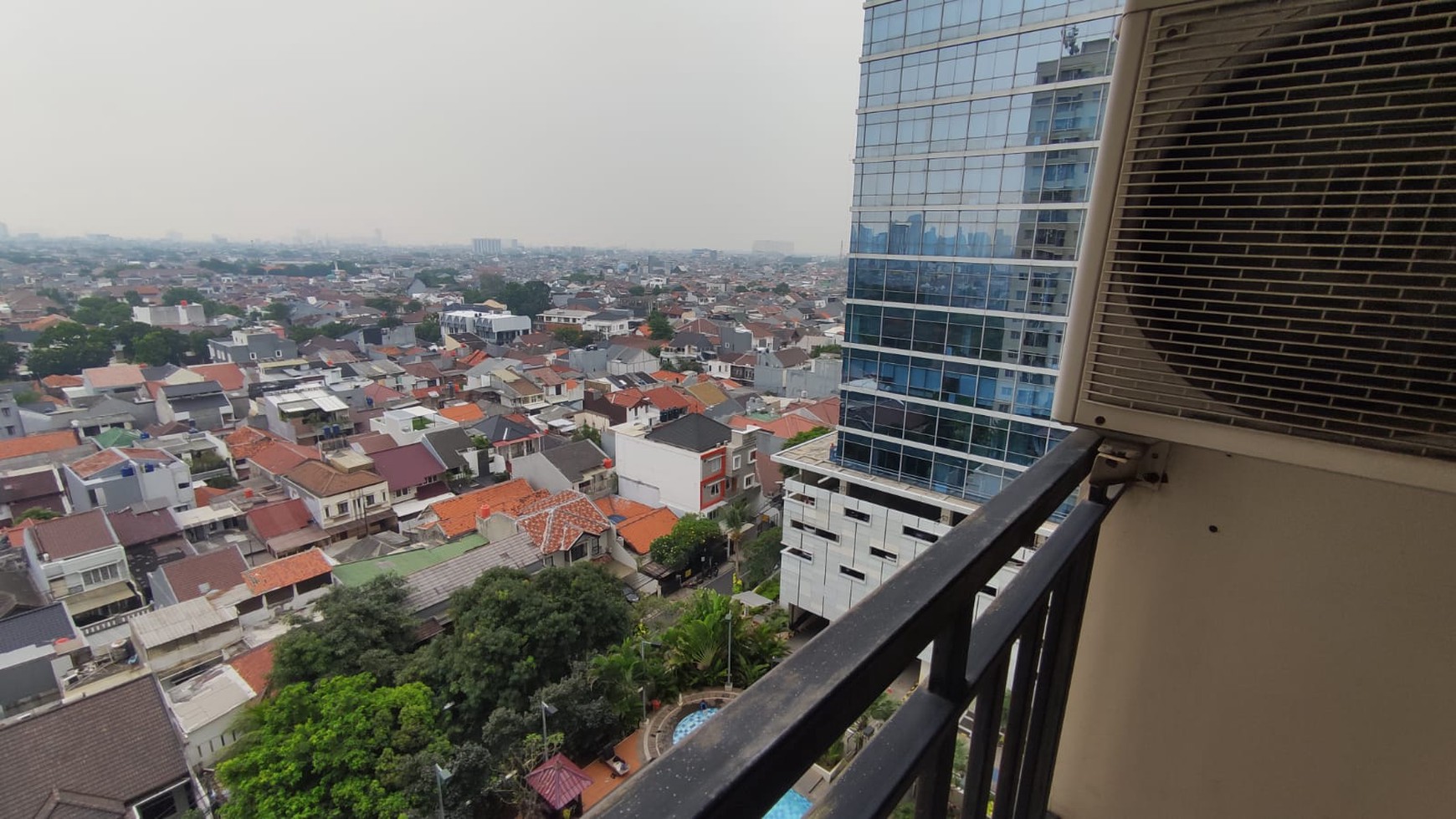 Apartemen Signature Park 2BR Semi Furnished Di Tebet