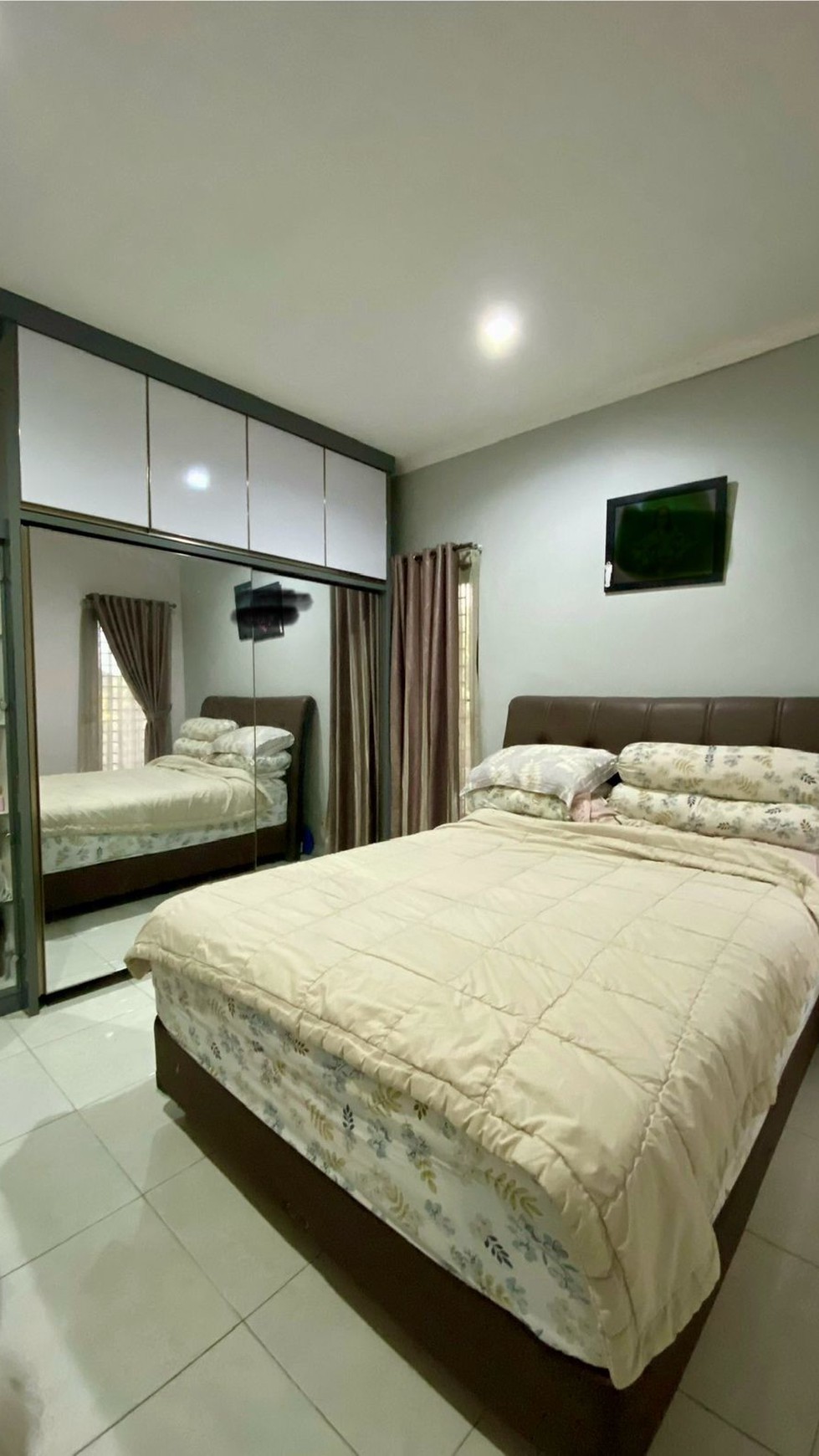 Rumah Hook Siap Huni di Delatinos BSD City