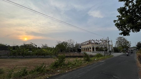 Tanah Luas 953 Meter Persegi Lokasi Strategis di Banguntapan Bantul 