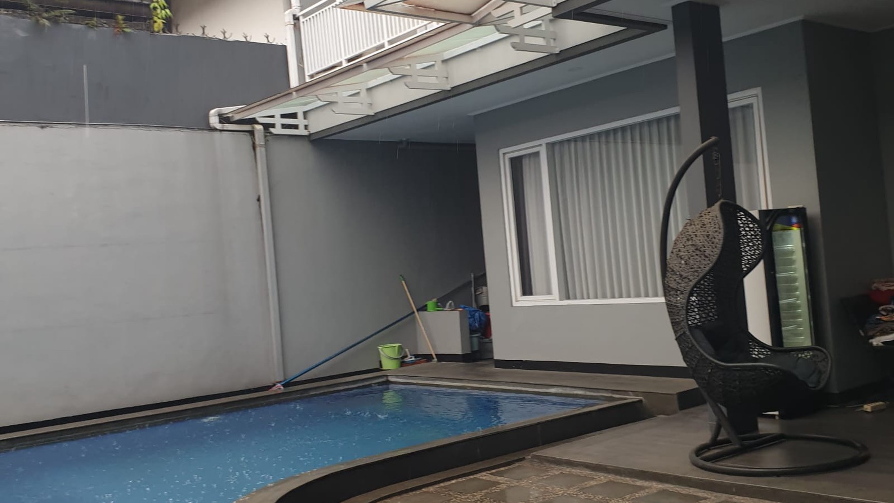 Rumah Hitung Tanah Area Cipete