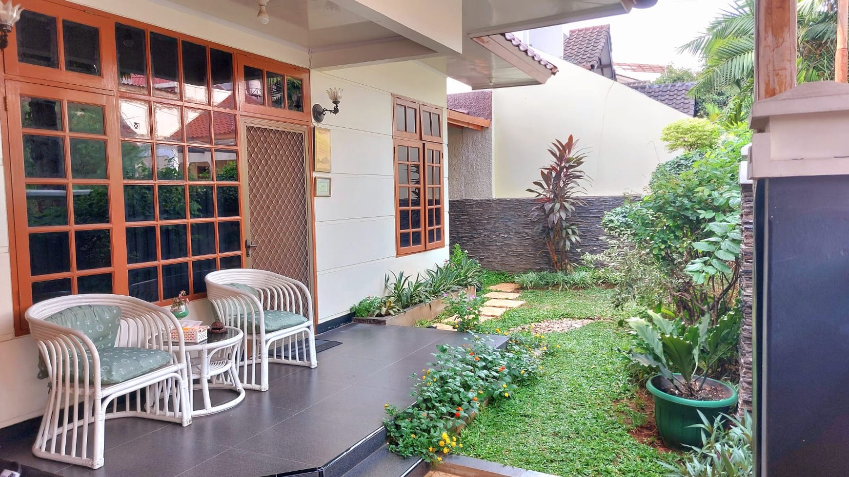 Rumah Hitung Tanah Area Cipete