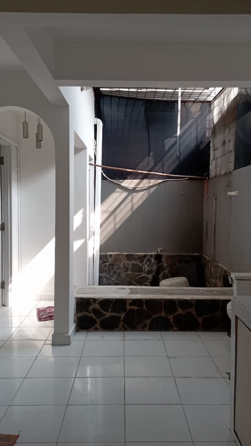 Dijual Rumah Hunian di Taman Imam Bonjol JL. enggano - Lippo Karawaci