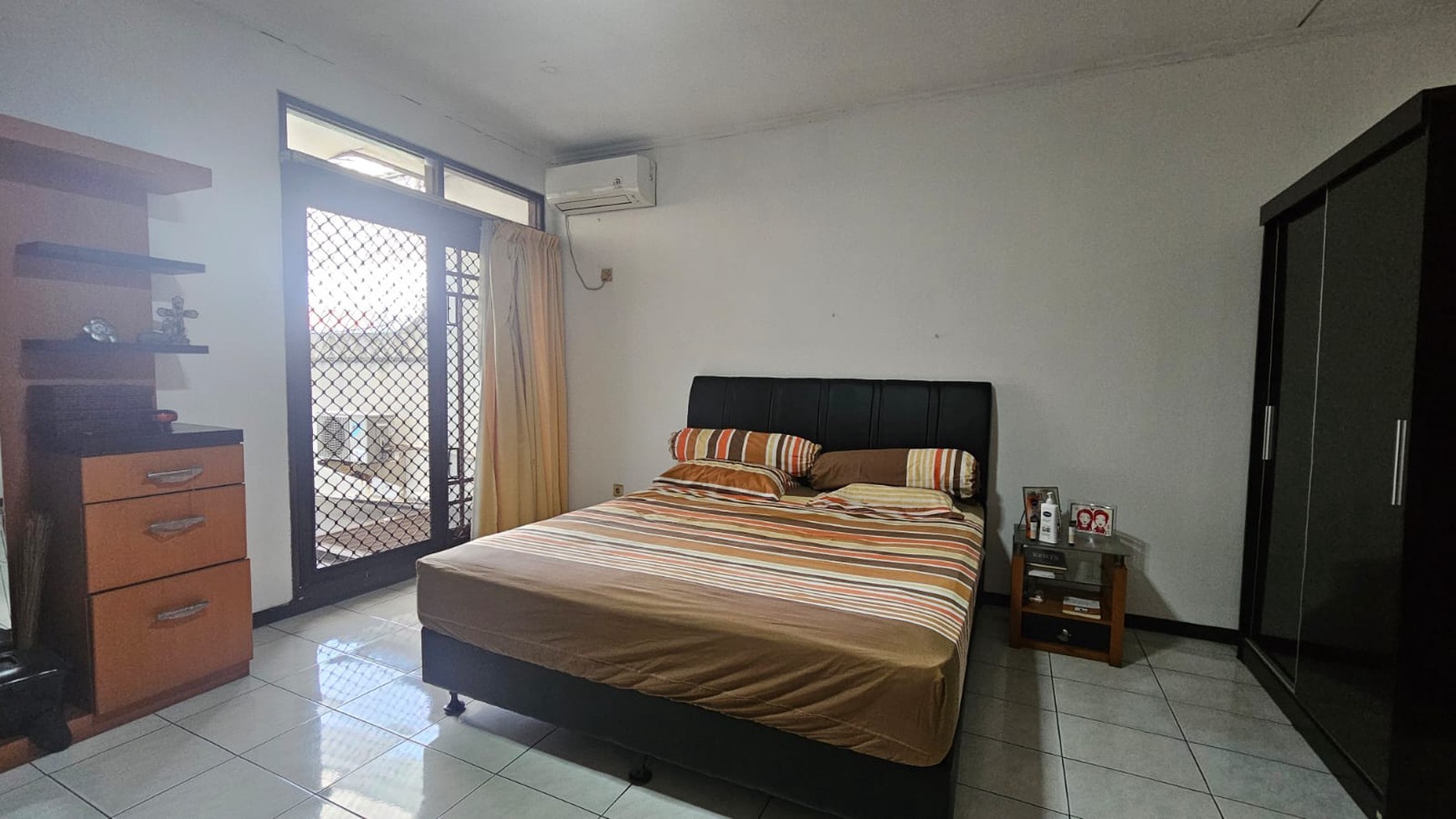 Rumah Cipinang Muara Jl K1, rumah 2 lantai plus Basement