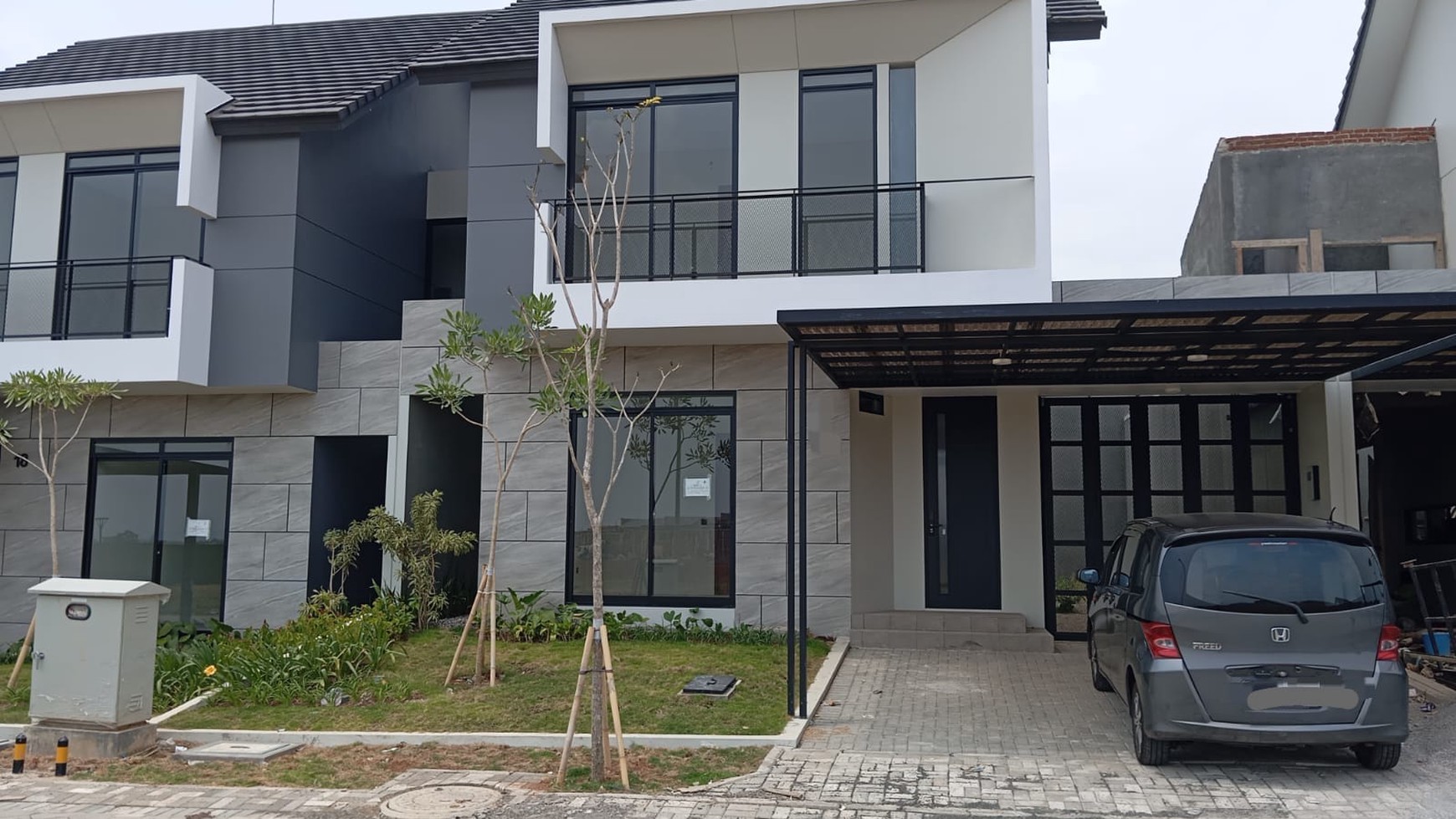 Rumah Modern Smart Home di Punawangi Kota Baru Parahyangan