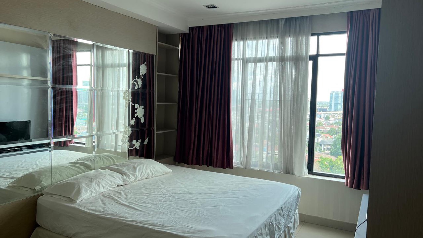 Apartemen Siap Huni dengan Fasilitas Lengkap @Hampton's Park