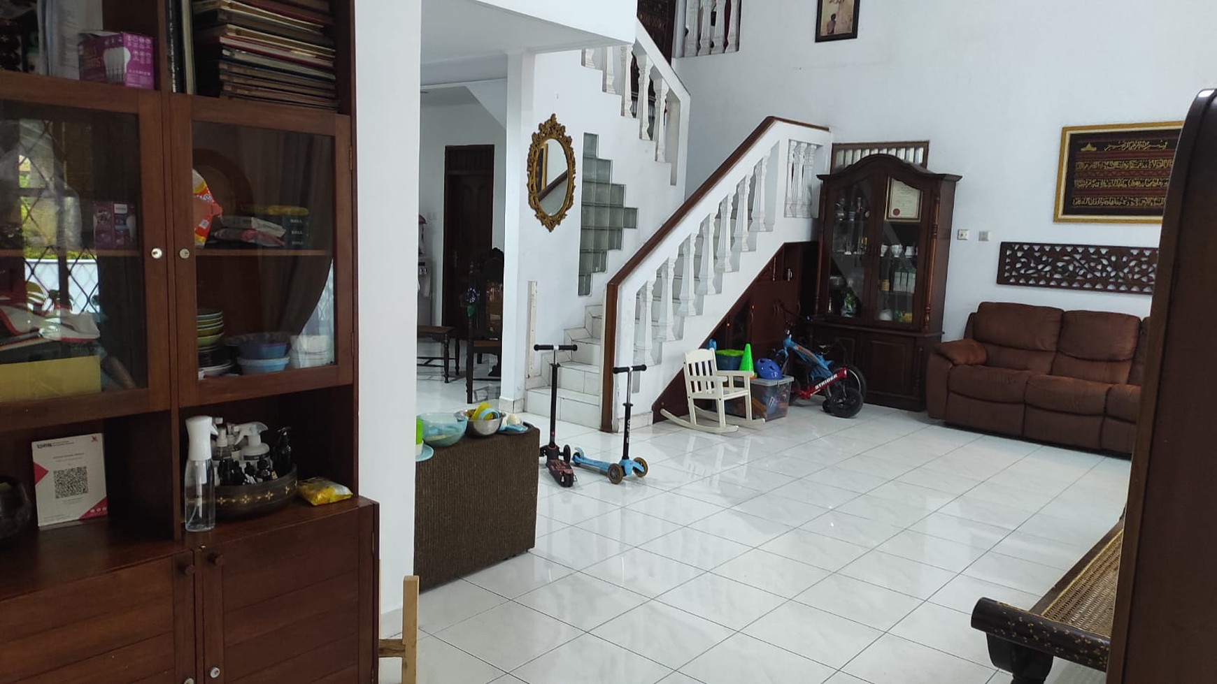 Rumah 2 lantai, bebas banjir di bintaro sektor 5