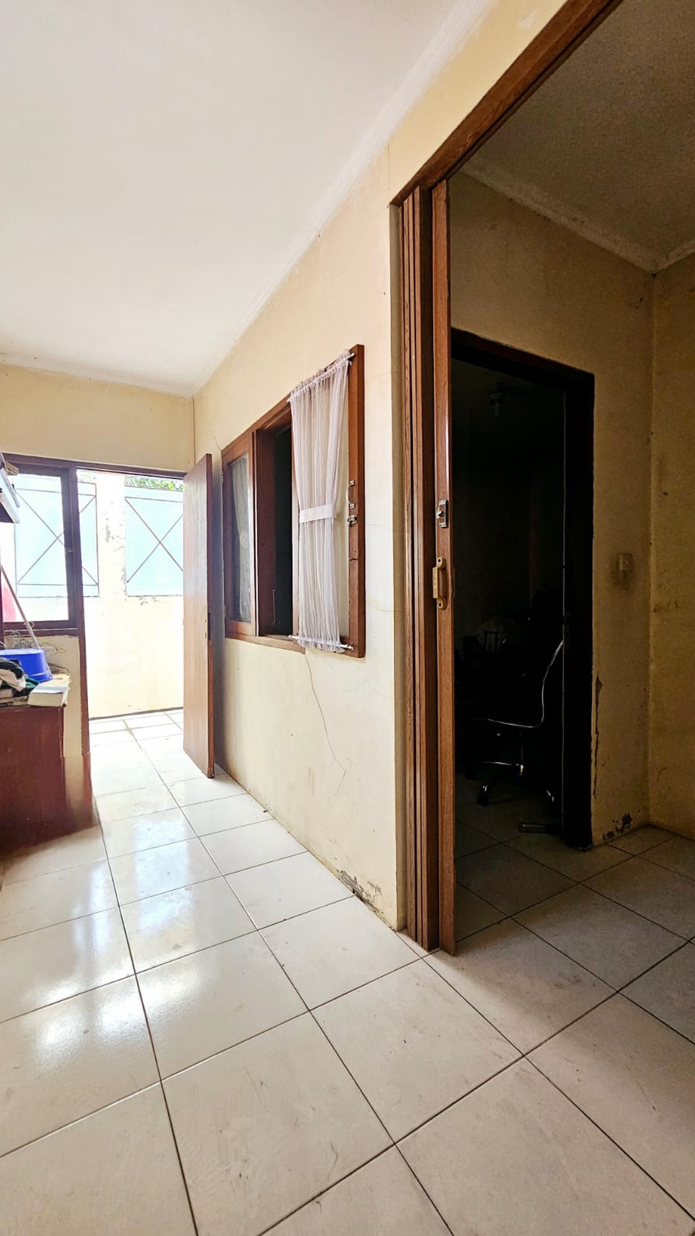 Dijual Rumah Lokasi Strategis dengan Hunian Asri @Bintaro