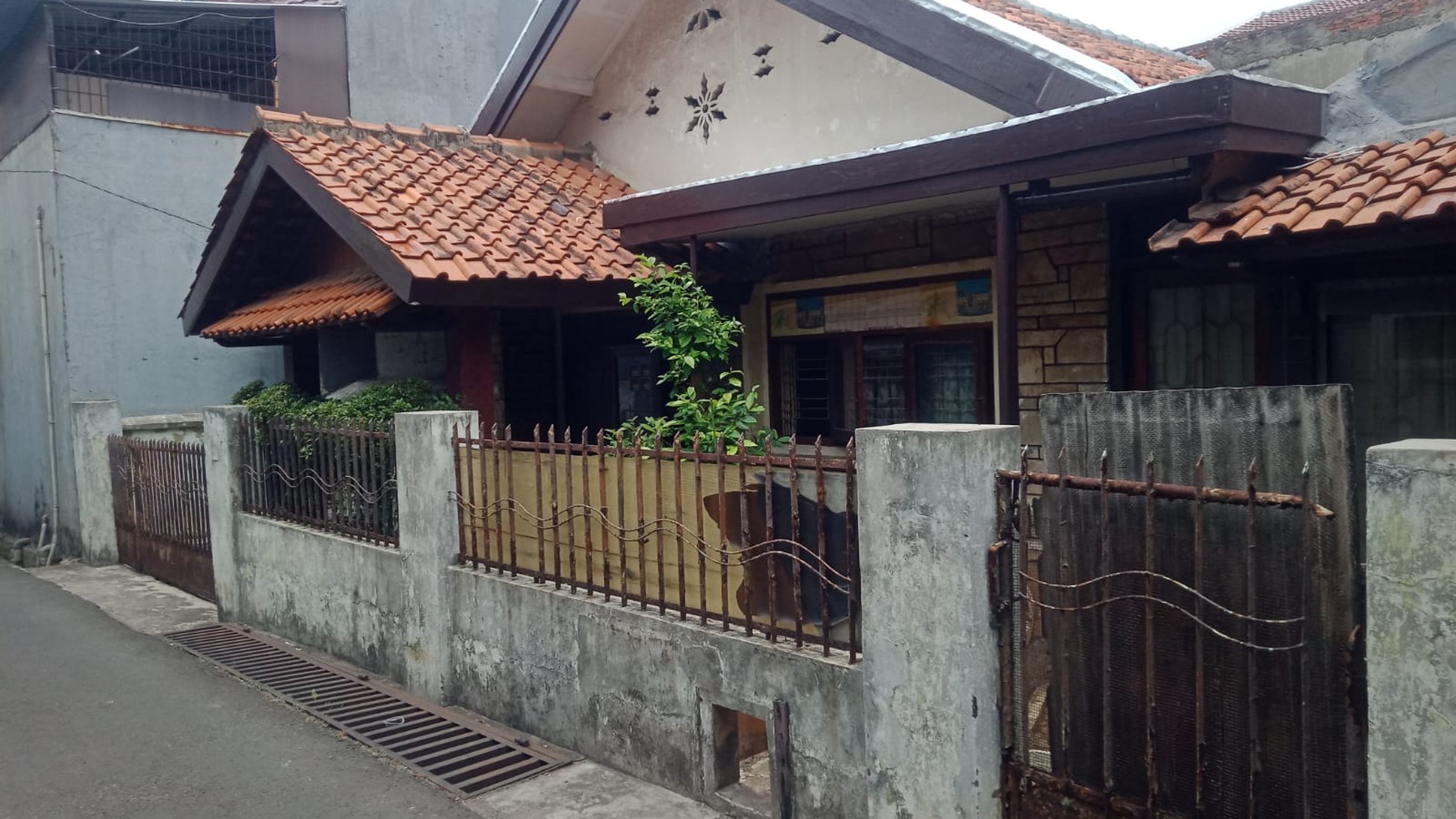 Rumah Lama Hitung Tanah Di Tebet Timur