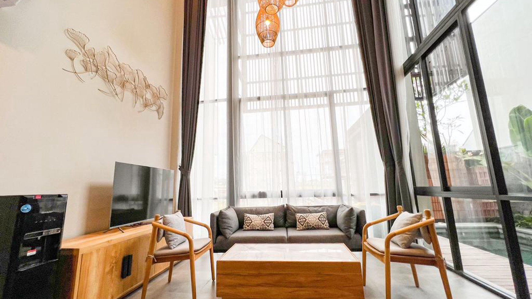 Rumah Hitung Tanah Area Cipete