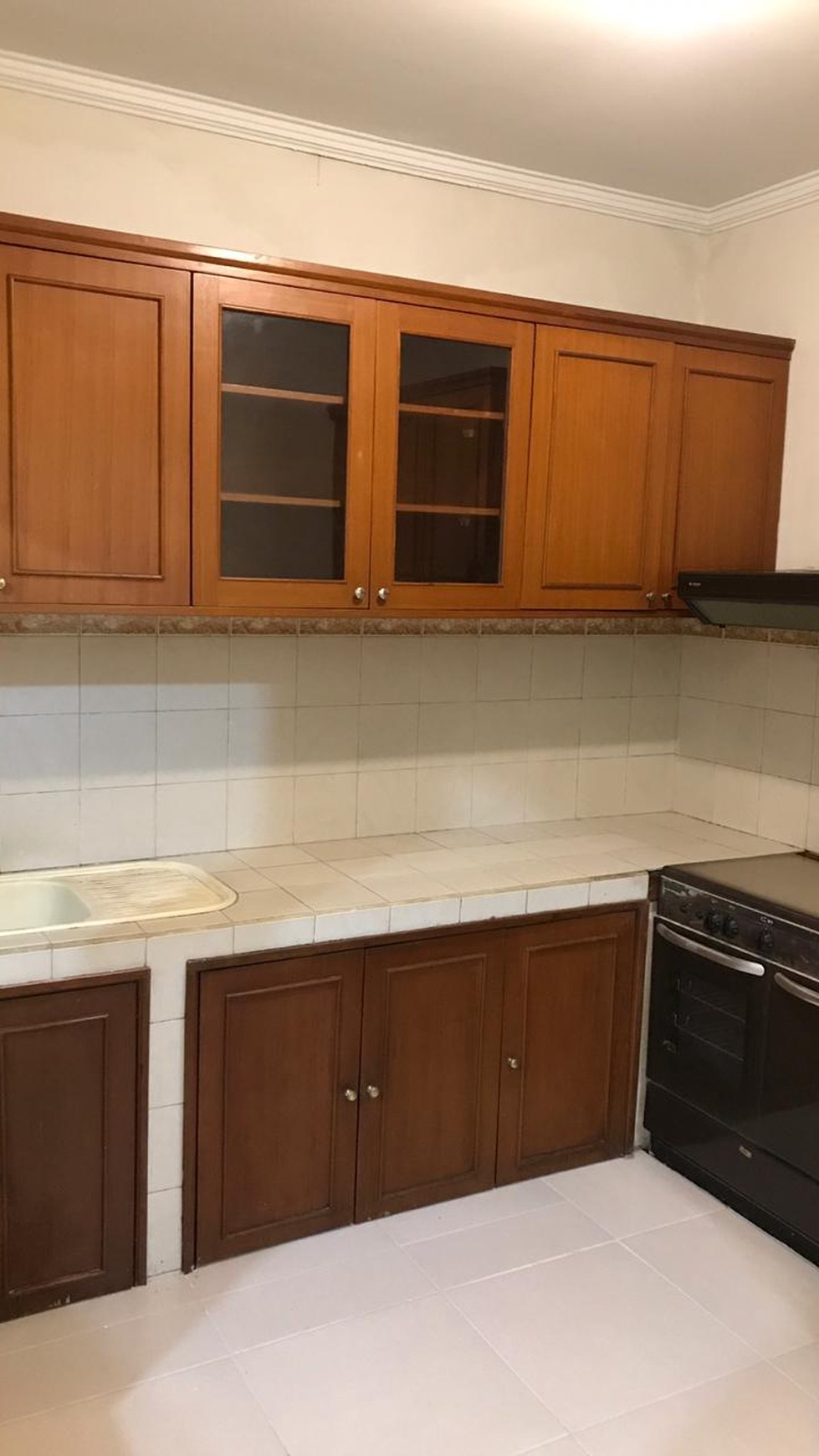 Rumah Asri Full Furnished di Tatar Wangsakerta Kota Baru Parahyangan