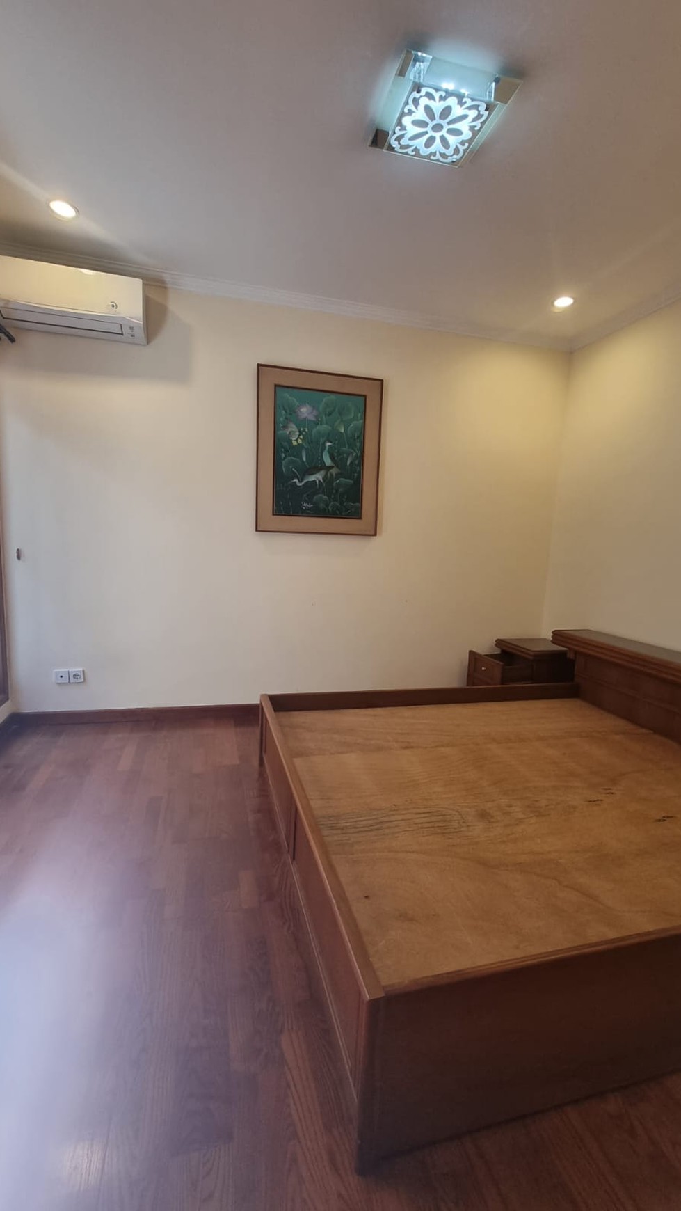 Rumah Asri Full Furnished di Tatar Wangsakerta Kota Baru Parahyangan