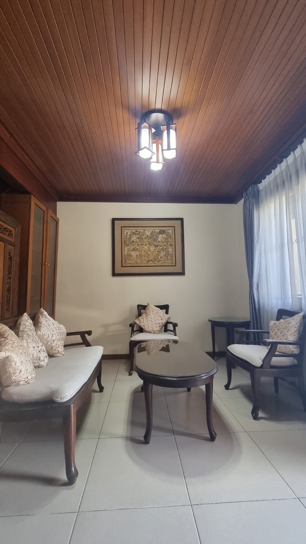 Rumah Asri Full Furnished di Tatar Wangsakerta Kota Baru Parahyangan