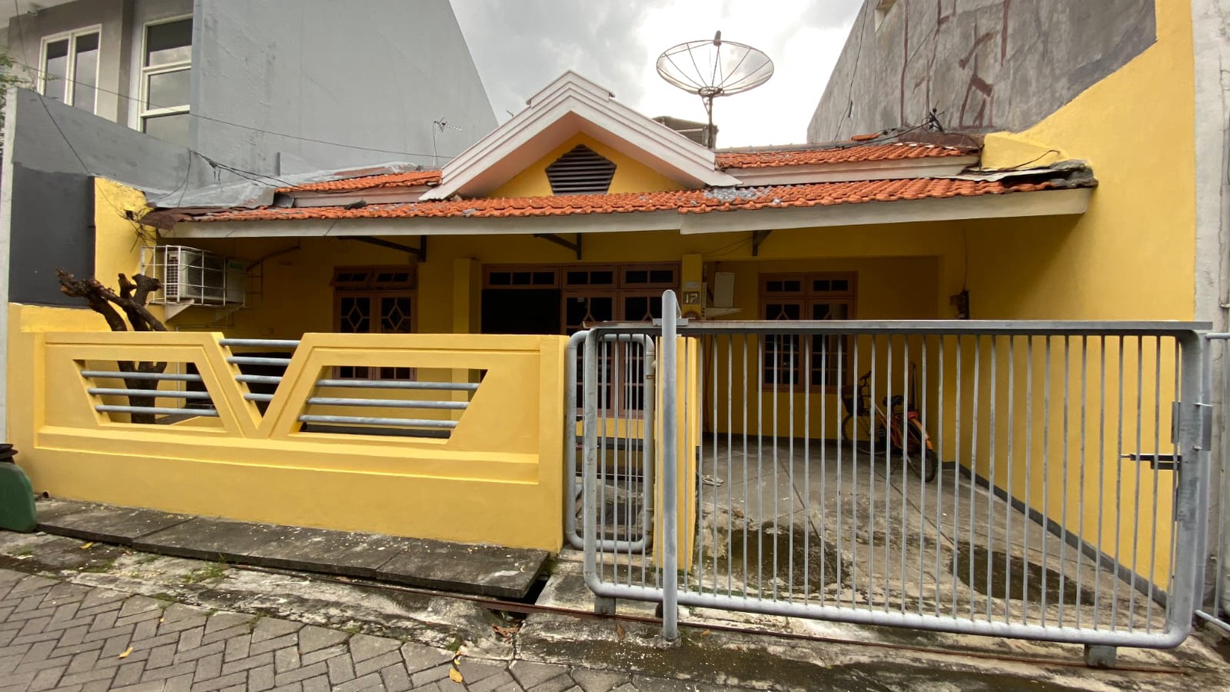 Dijual Rumah Murah Siap Huni Lokasi Di Darmo Permai Utara Surabaya