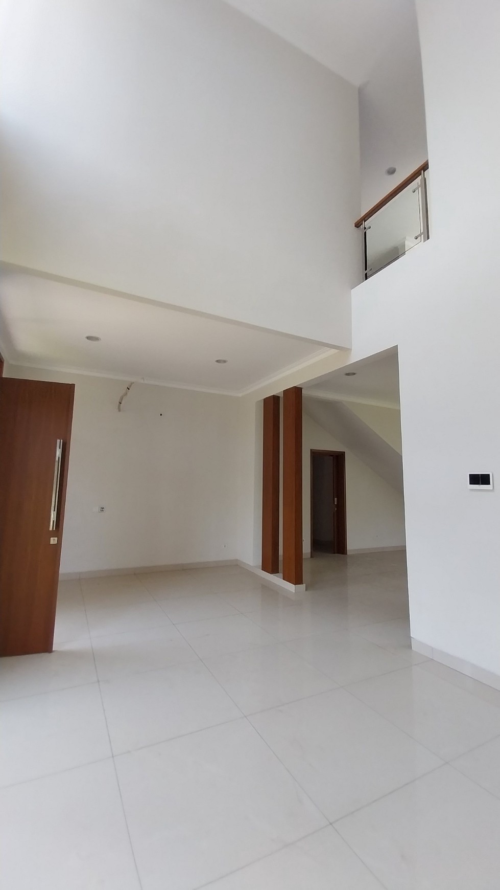 Dijual Rumah keren di Kota Wisata