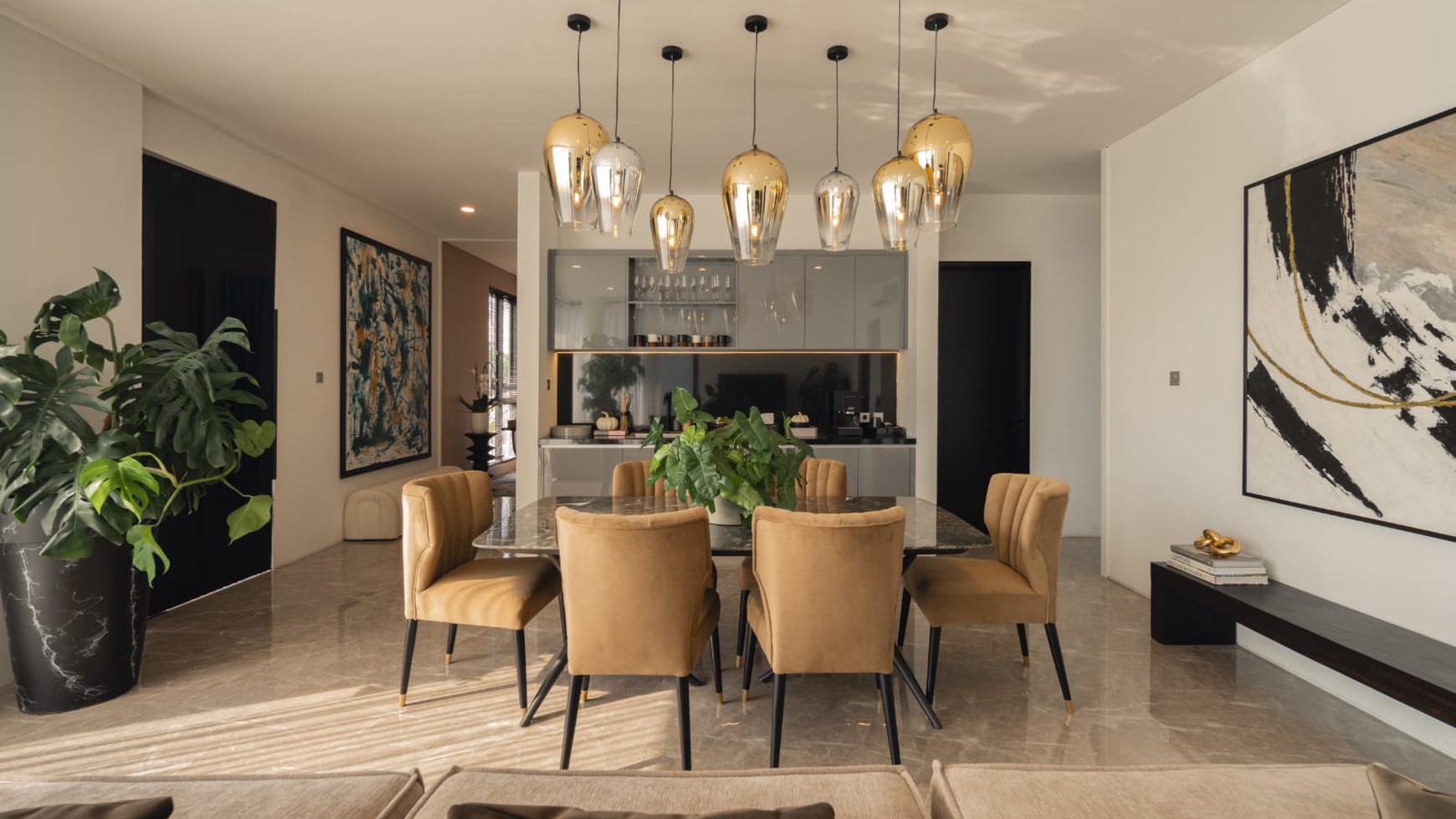 Rumah Hitung Tanah Area Cipete