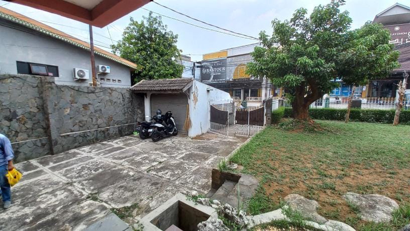 Rumah Hitung Tanah Area Cipete