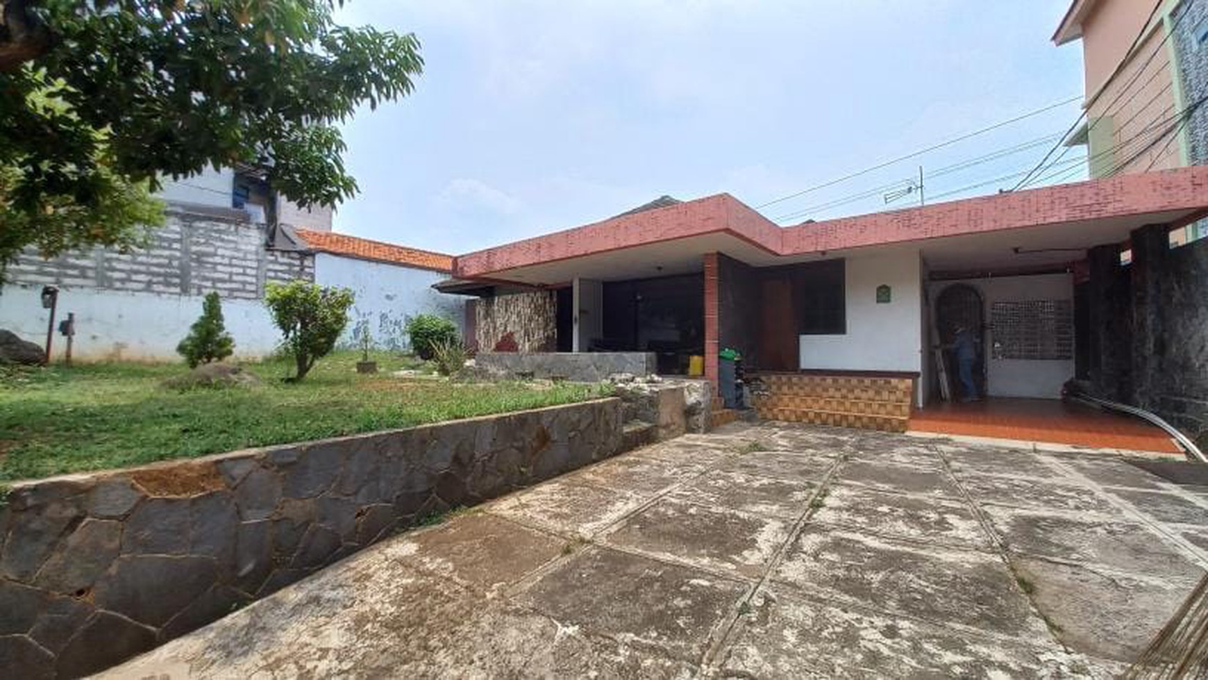 Rumah Hitung Tanah Area Cipete