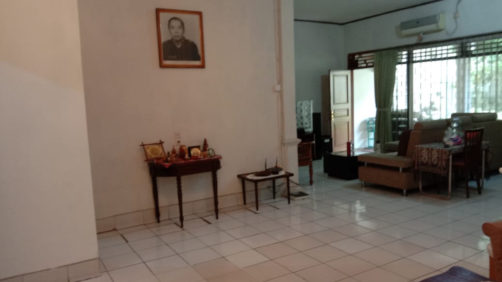 Rumah Lama Hitung Tanah di Jl. Karang Pola, Jati Padang, Ps. Minggu