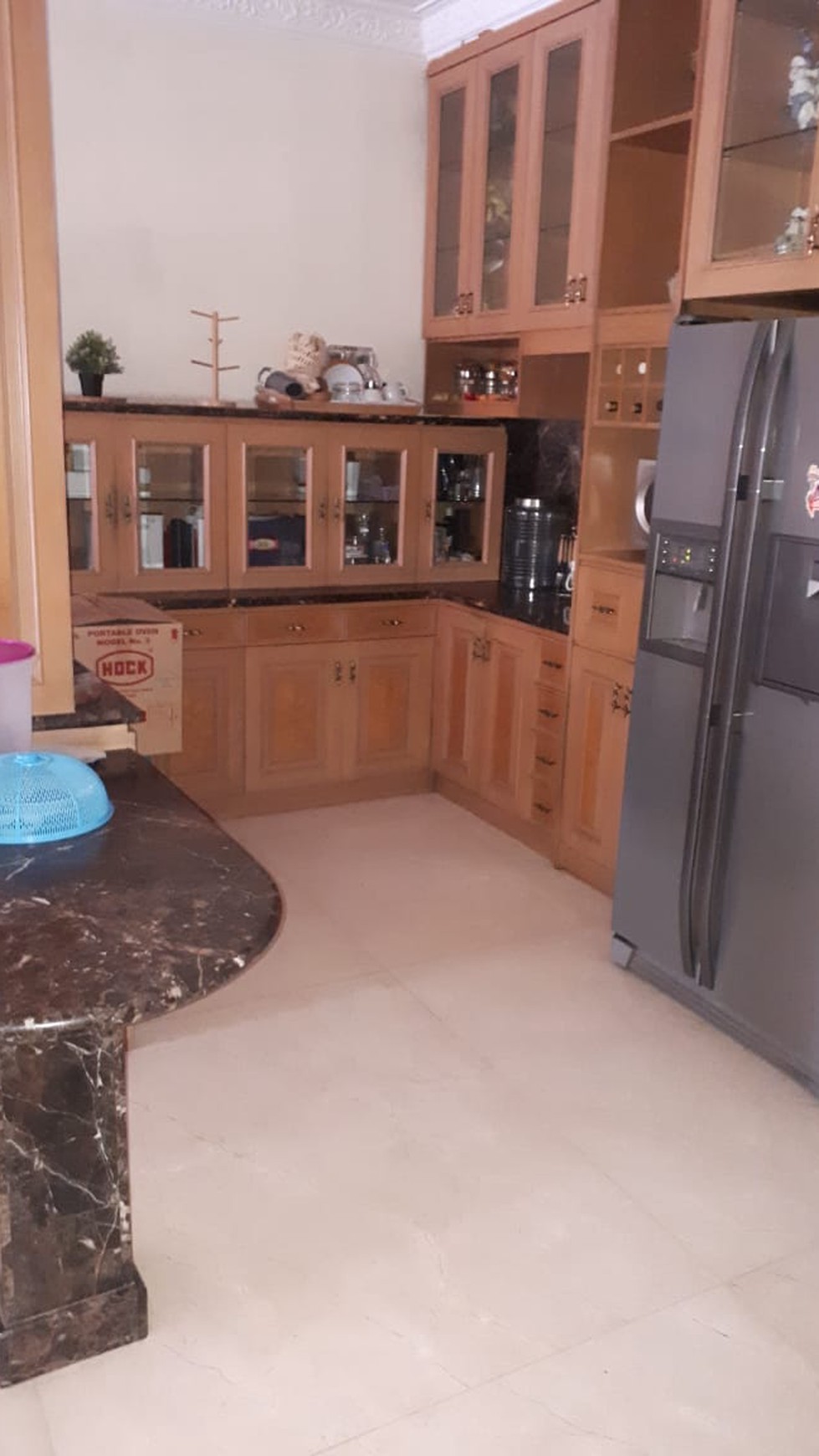 Rumah mewah siap huni di Kota Wisata dijual