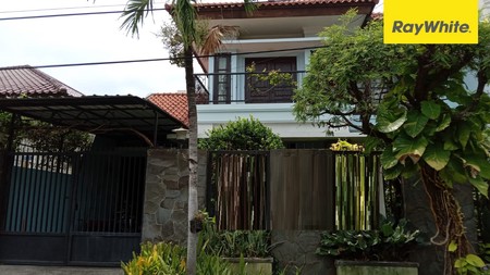 Dijual Rumah 2 Lantai SHM di Jl Saronojiwo Surabaya