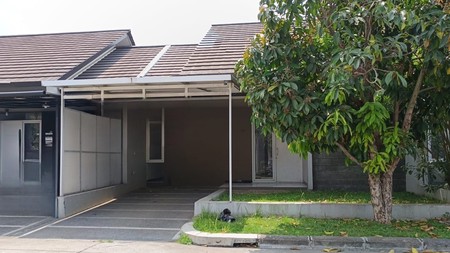 Rumah Asri dan Nyaman di Taman Kopo Indah Sommerville