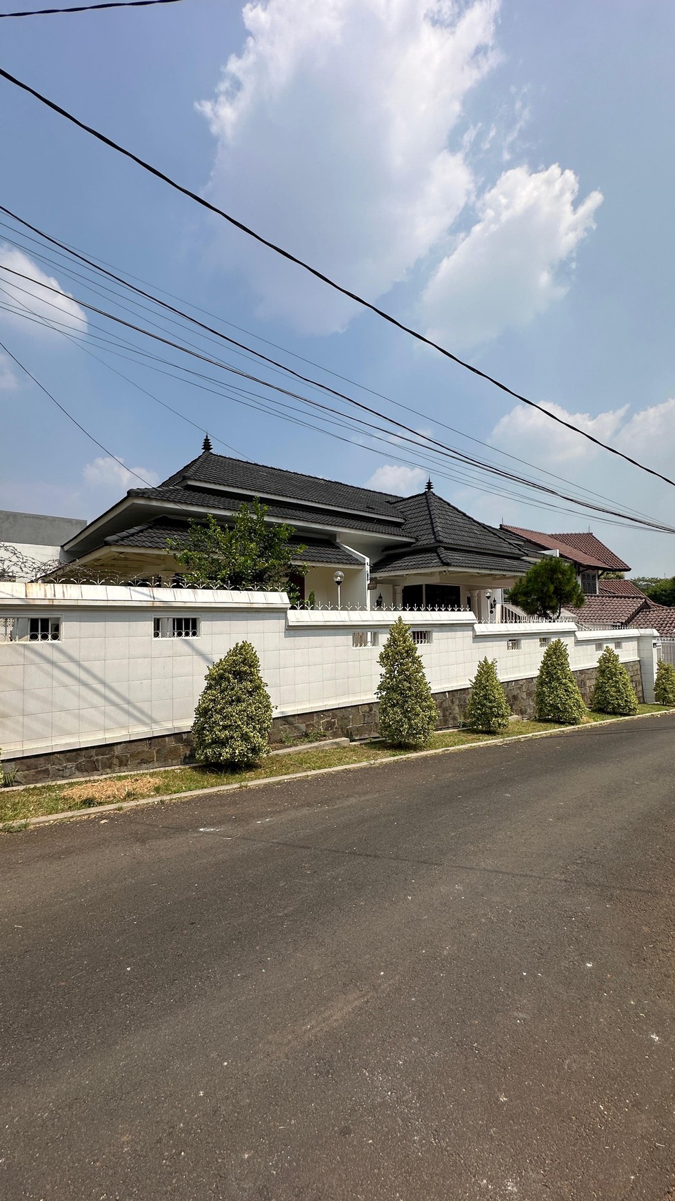 Rumah Daerah Lebak Bulus Siap Huni One Gate Sistem 