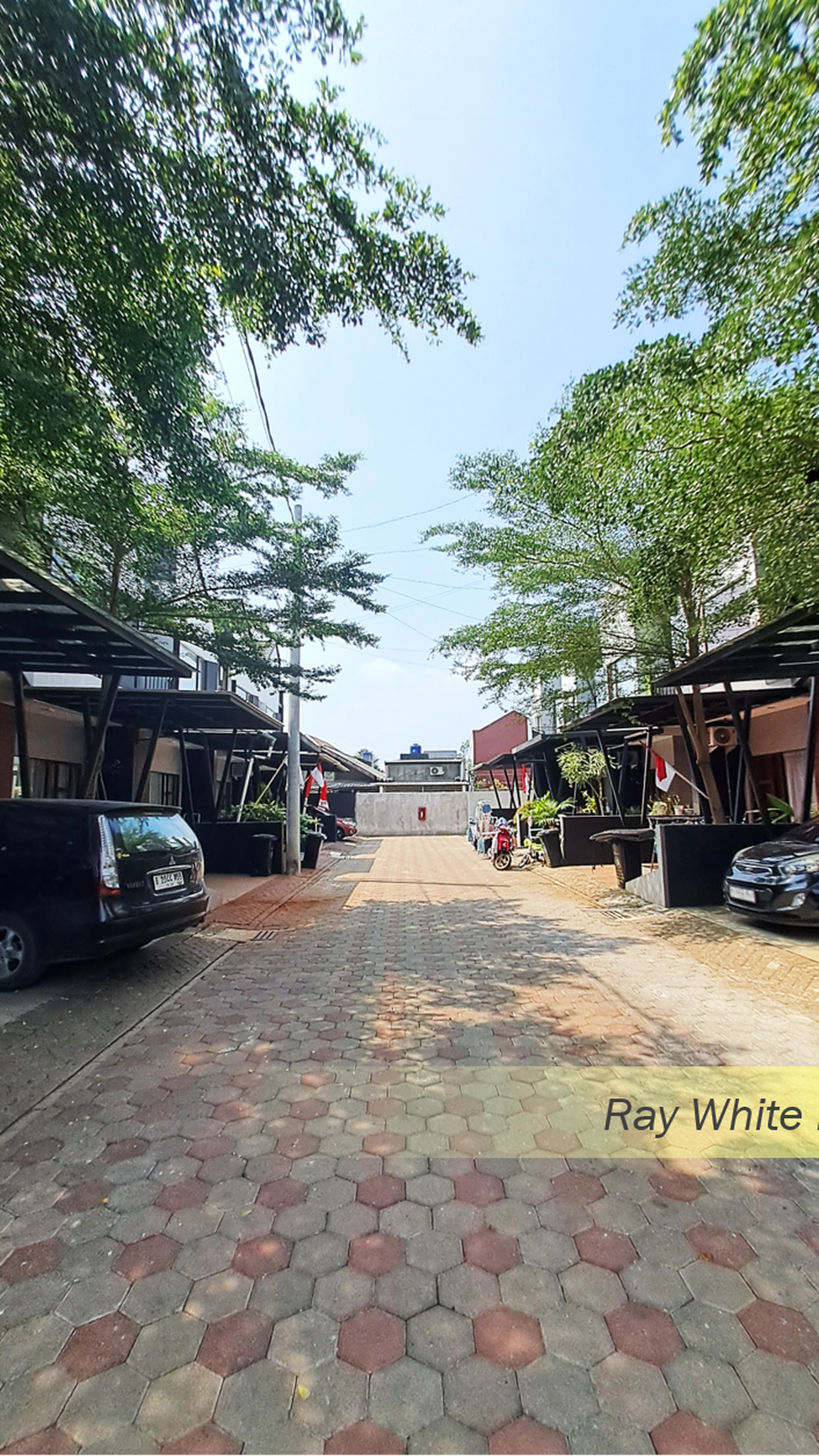 Rumah Hitung Tanah Area Cipete