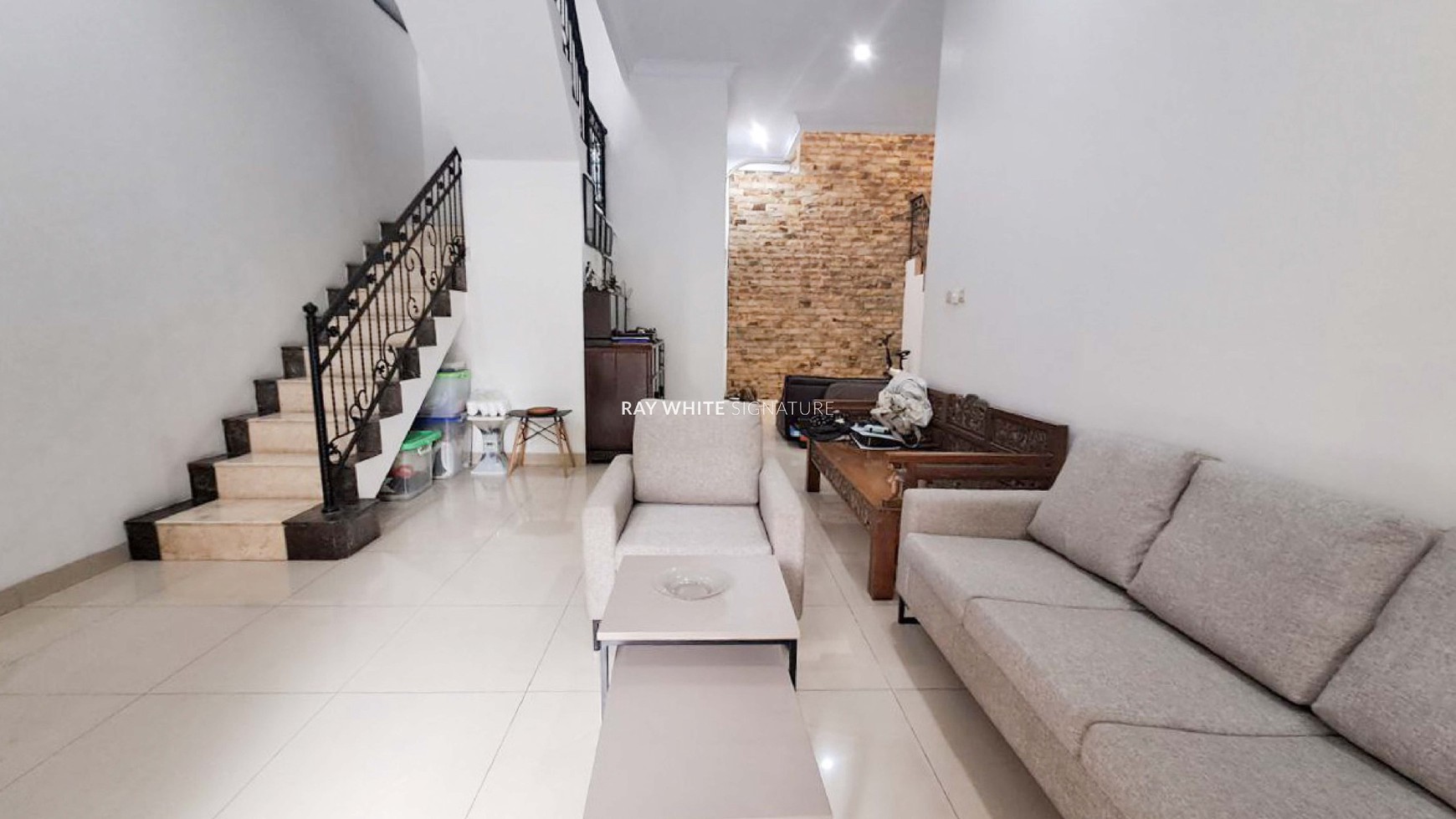 Rumah Hitung Tanah Area Cipete