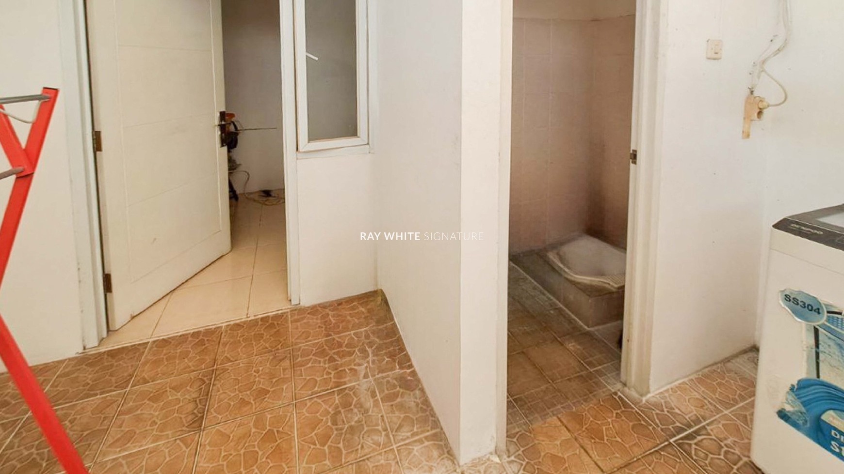 Rumah Hitung Tanah Area Cipete