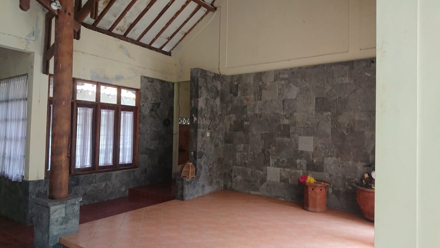 Villa Semi Furnish Lokasi Dekat Kawasan Wisata Kaliurang