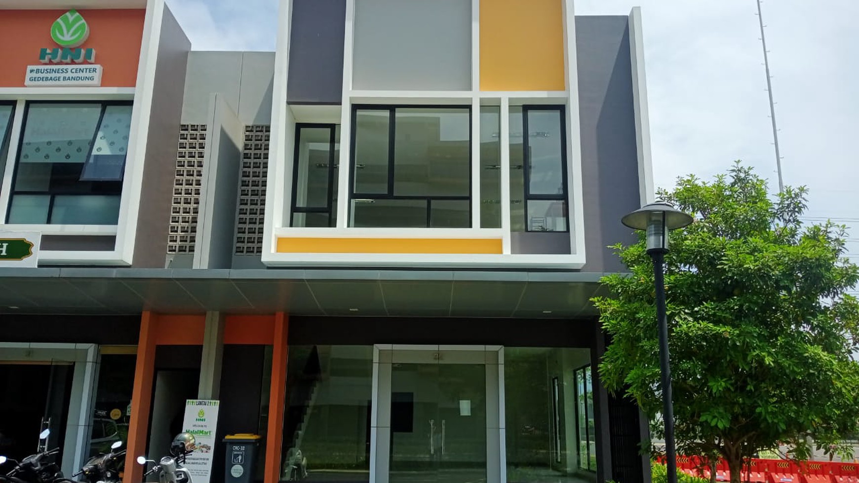 Ruko Strategis 2 Lantai di Summarecon Bandung