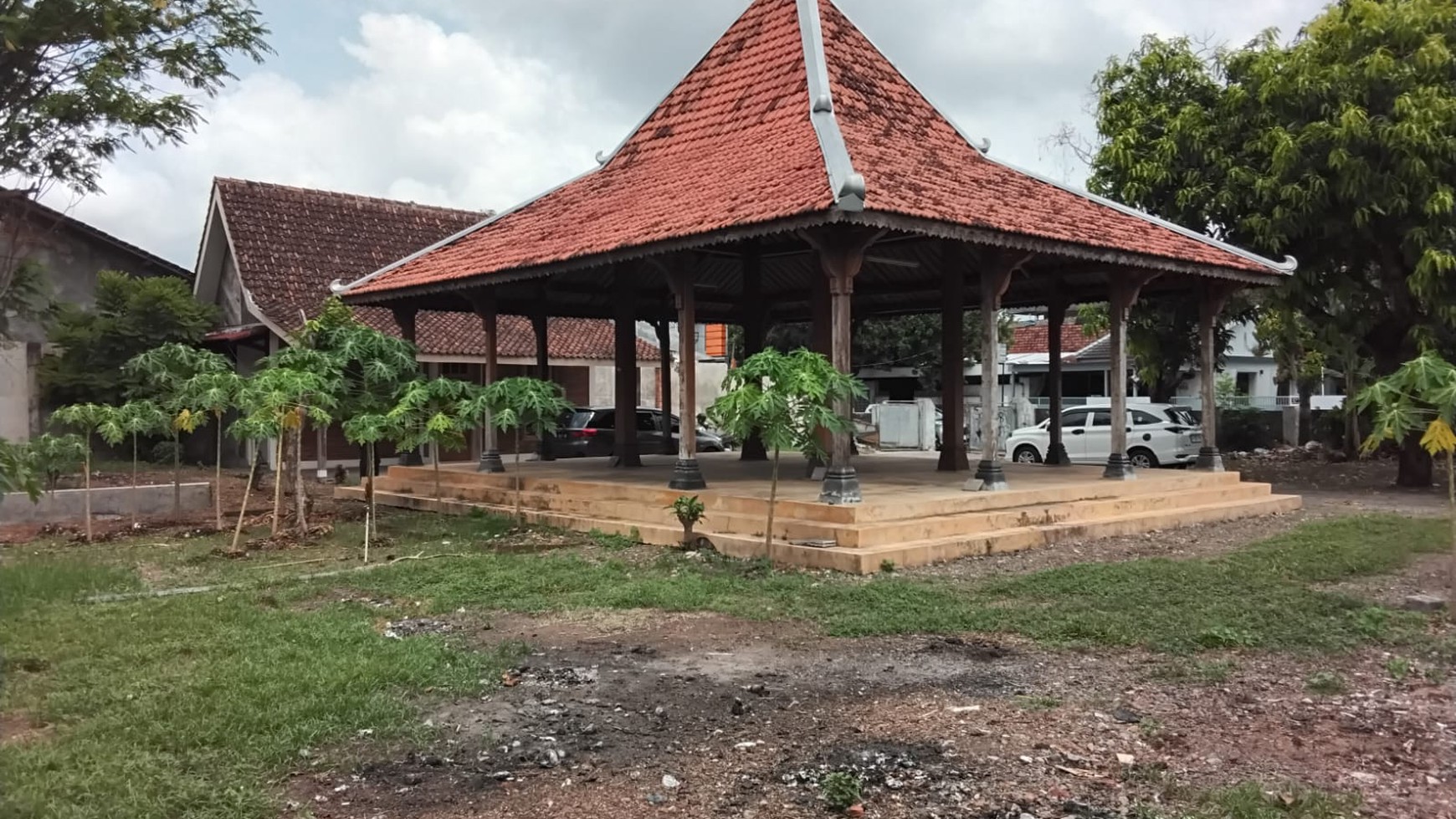 Rumah Klasik 2 Lantai Lokasi Tengah Kota Dekat Stasiun Lempuyangan 