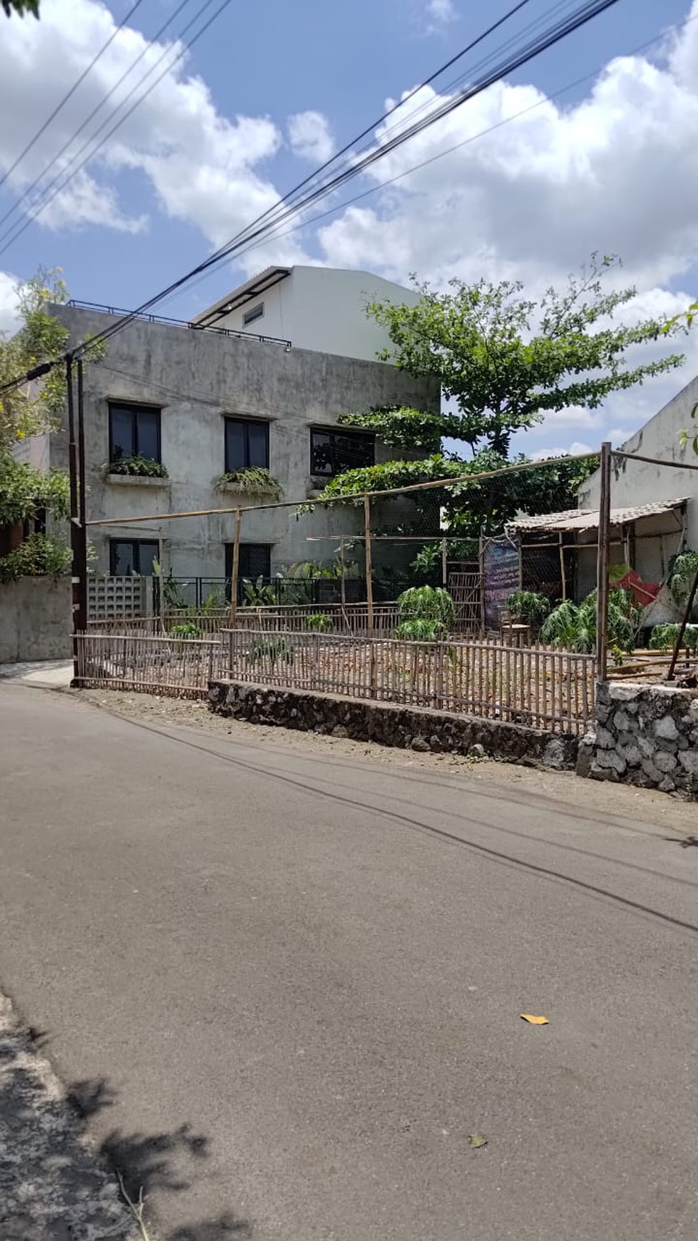 Rumah 7 Kamar Dekat Kampus UGM, Sardonoharjo, Ngaglik, Sleman