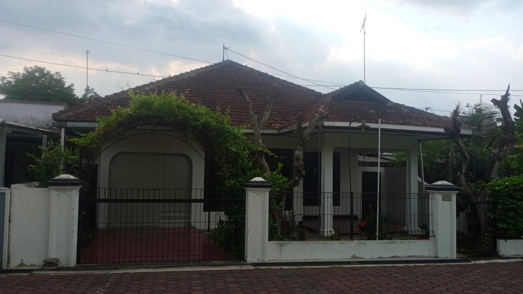 Rumah 4 Kamar Lokasi Strategis Dekat Sekolah Calon Bintara Magelang Utara