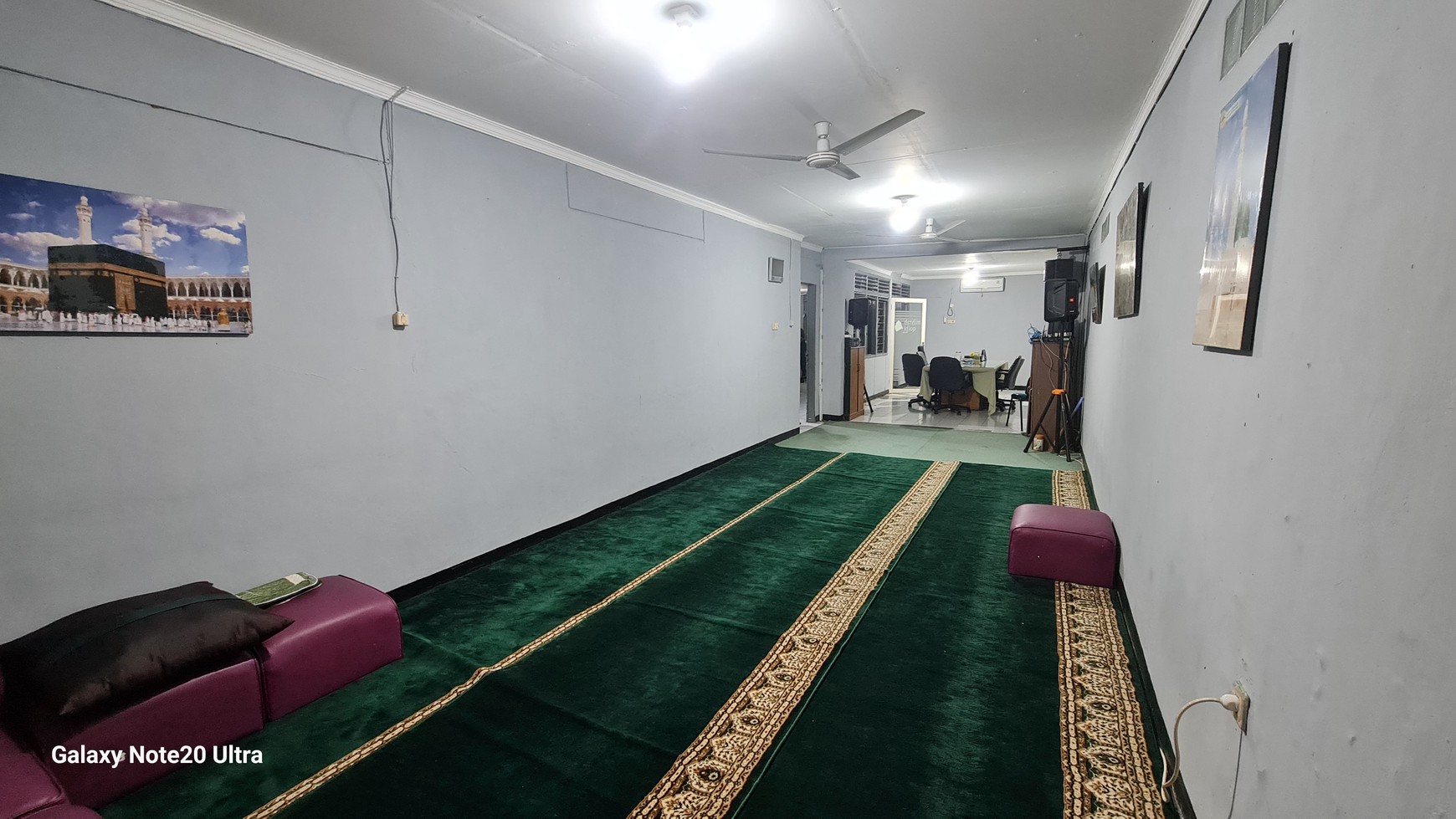 Rumah Besar Cocok Untuk Kantor / Usaha di Tebet