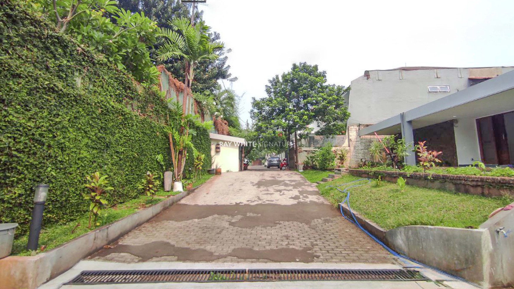 Rumah Hitung Tanah Area Cipete