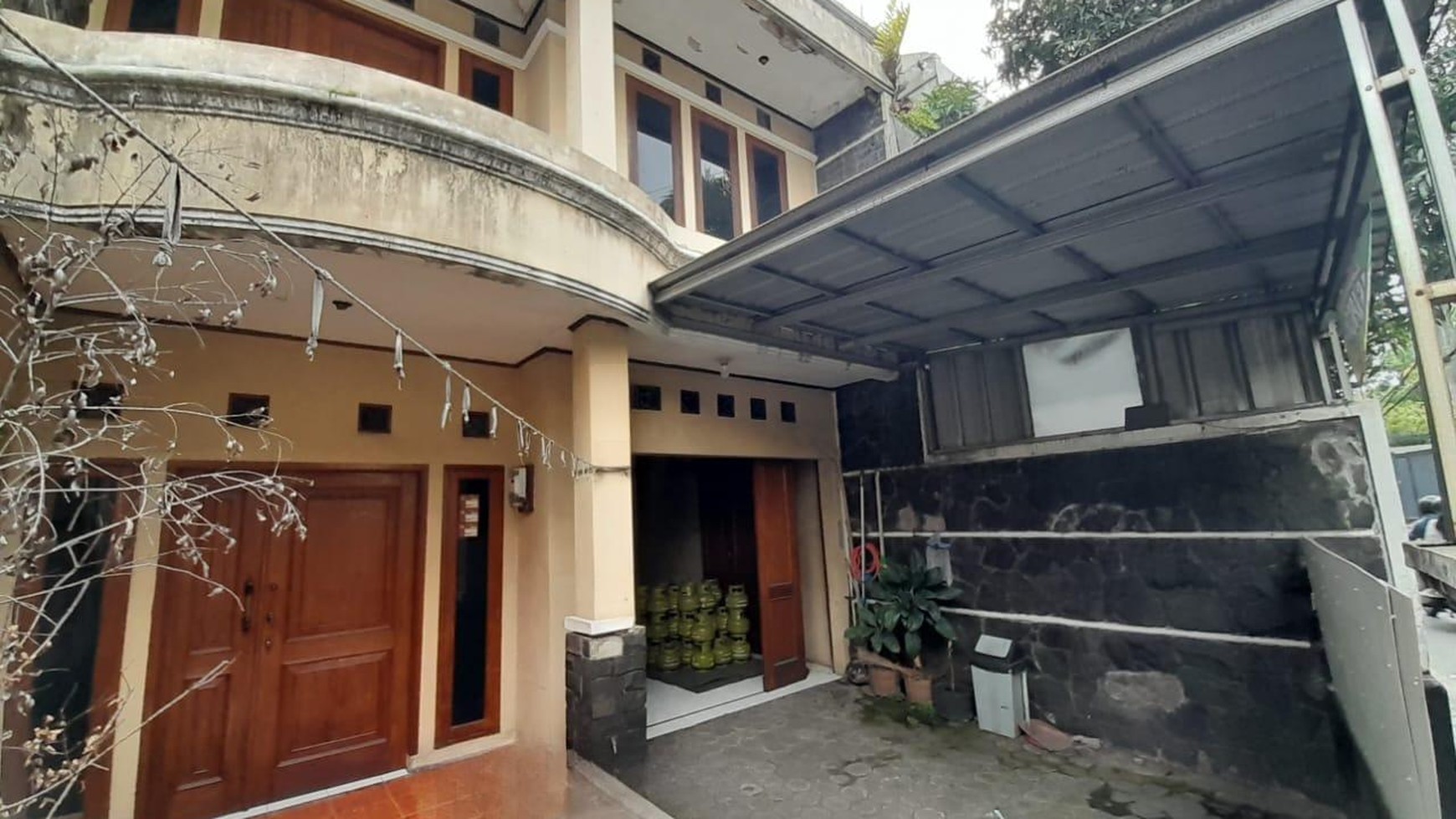 Rumah Hitung Tanah Area Cipete