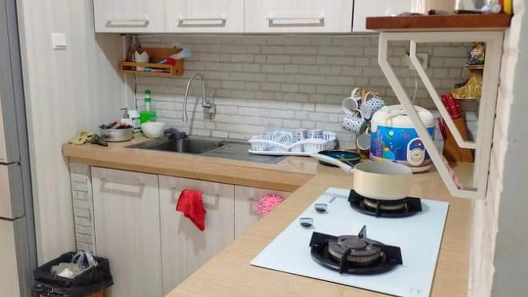 Rumah Hitung Tanah Area Cipete