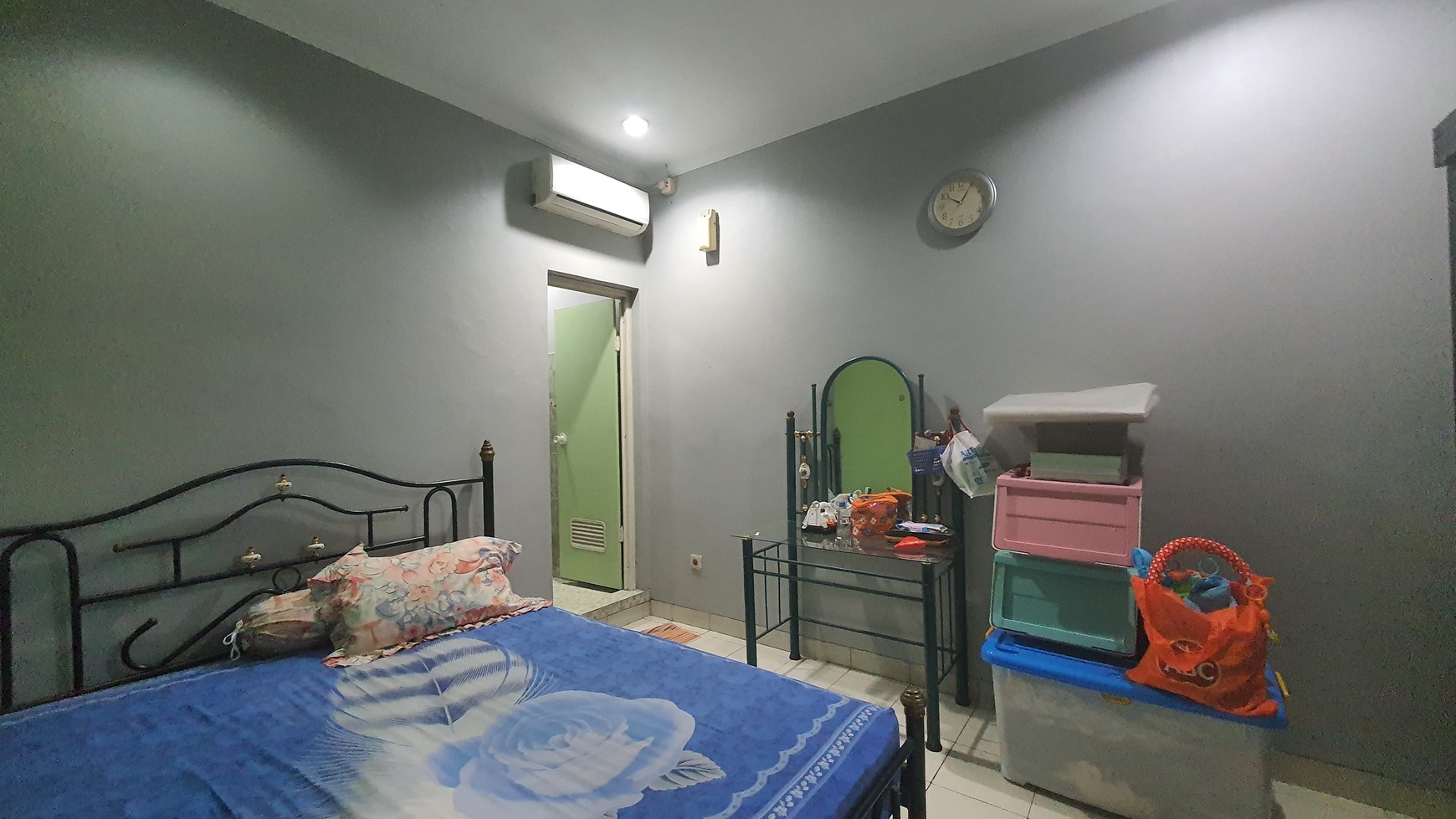 Rumah 3 Lantai Full Renov di Kota Wisata