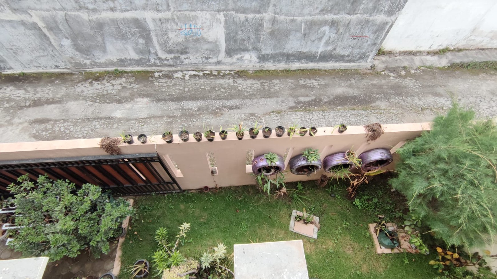 RUMAH DI UTARA JOGJA BAY, ASRI, NYAMAN DAN DEKAT DENGAN PUSAT KOTA JOGJA