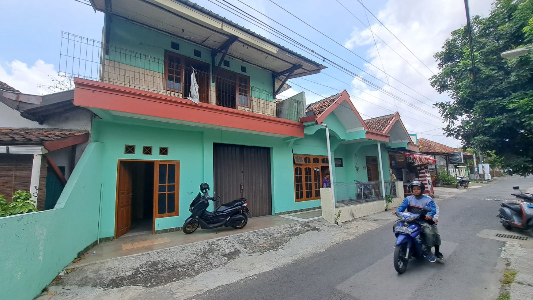 Rumah Di Daerah Kota Gede Dekat Superindo Yogyakarta