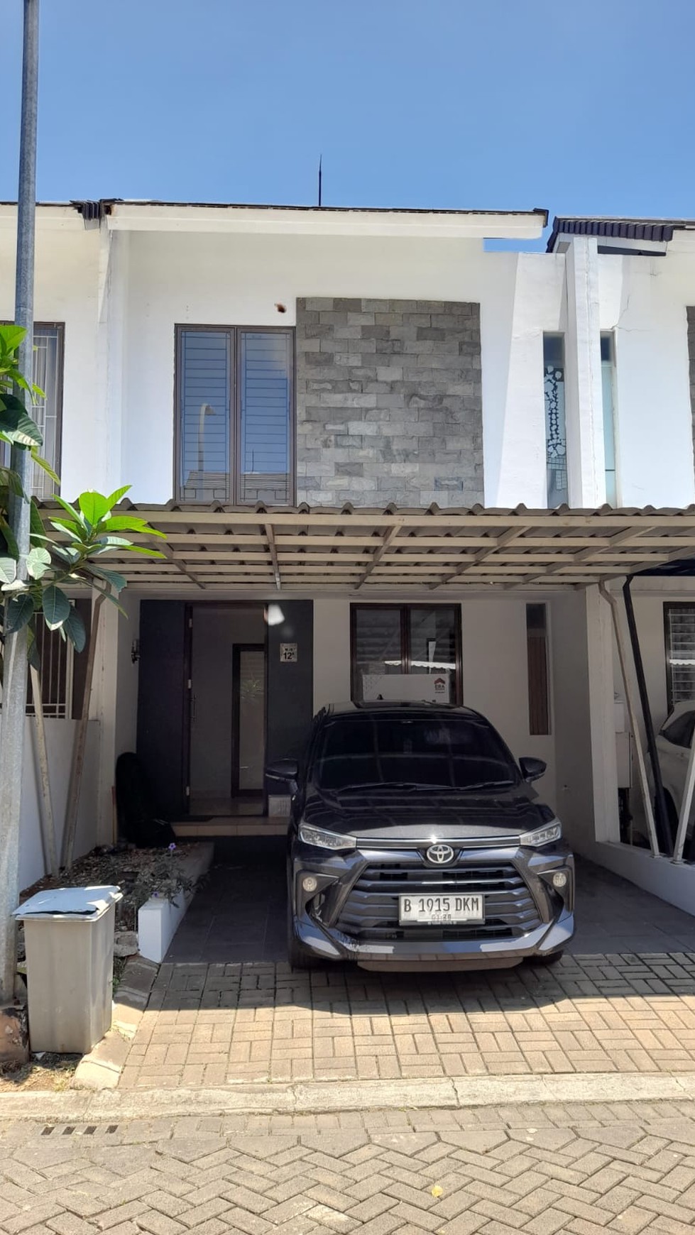 Rumah Bagus Di Cluster Viola Graha Raya Bintaro Jaya