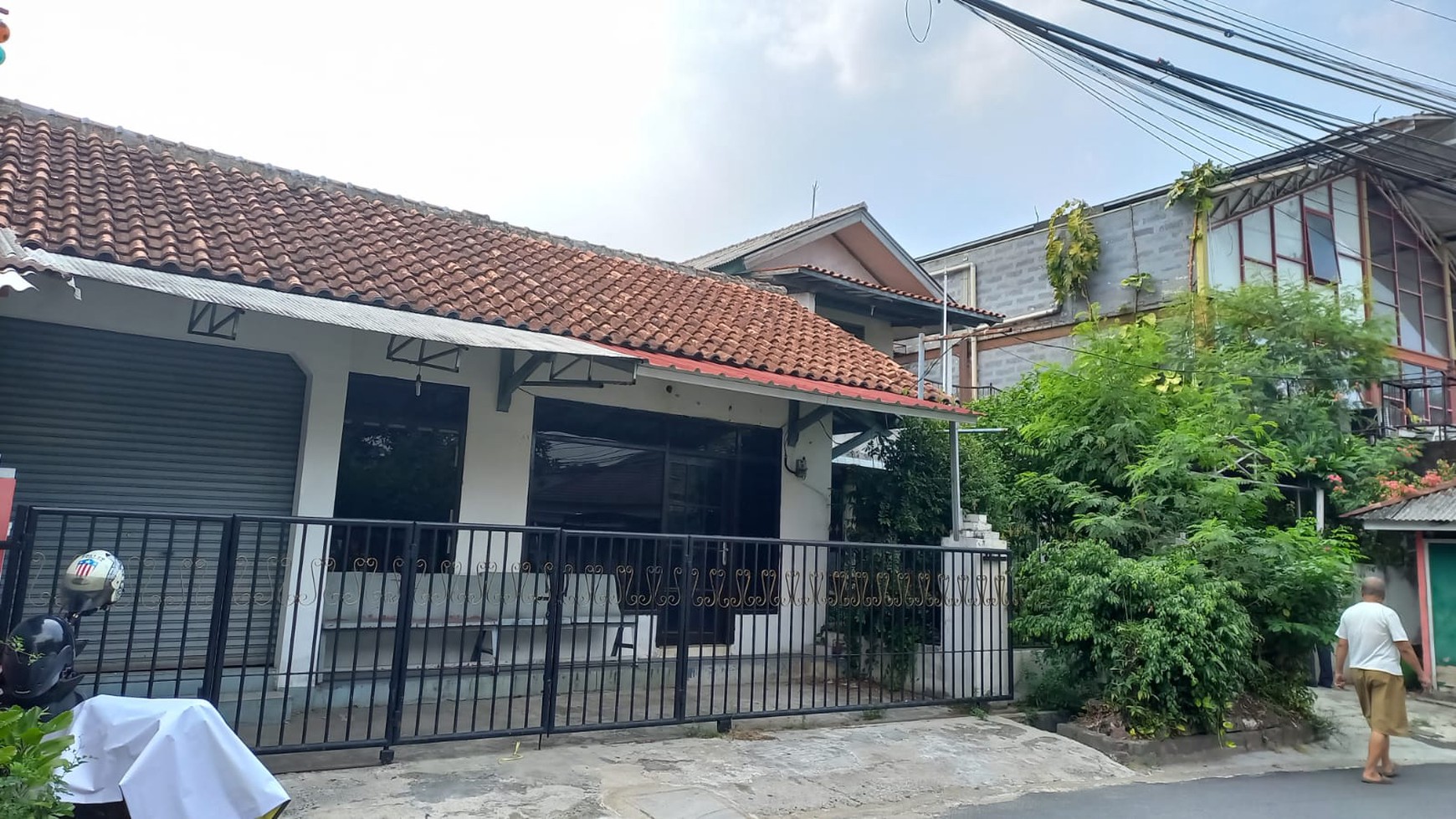 Rumah Bagus Di Jl Amil Pejaten Jakarta Selatan