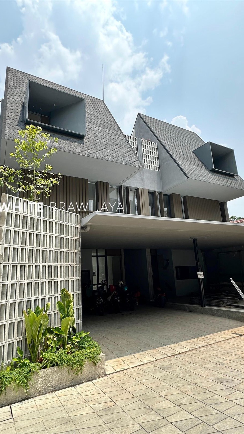 Brand New Townhouse At Pinang Raya Pondok Labu