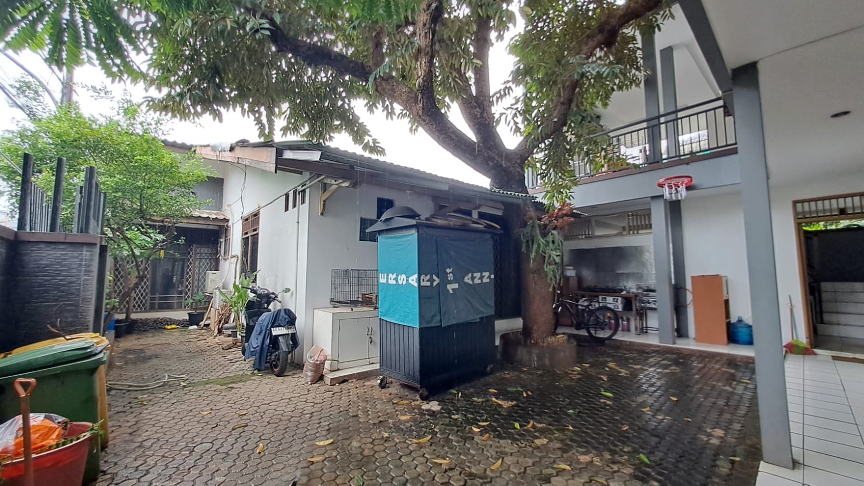 Dijual Rumah Induk dan Kos-kosan Lokasi Strategis @Mampang