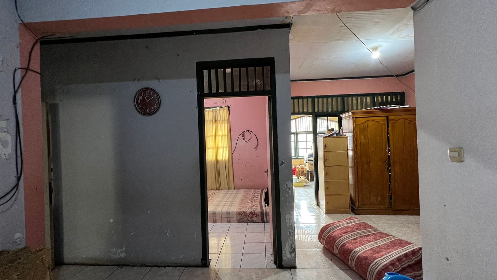 Dijual Rumah 2 Lantai dekat dengan Bintaro Jaya @Ciputat