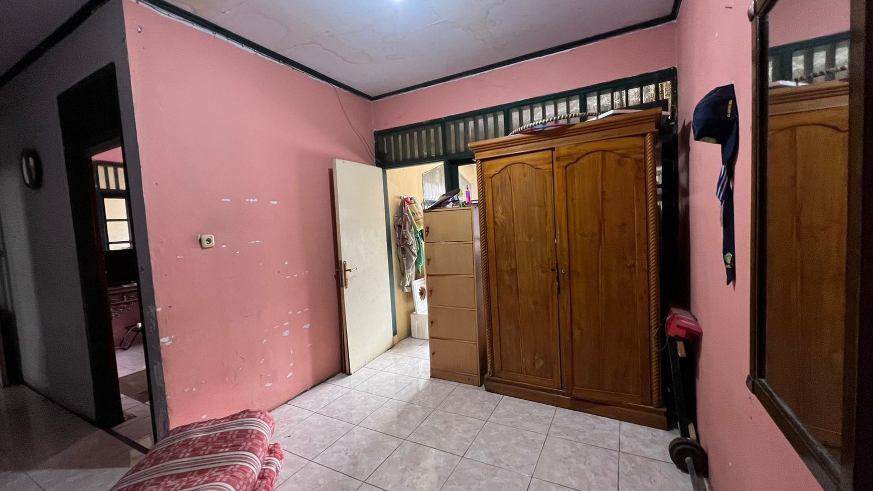 Dijual Rumah 2 Lantai dekat dengan Bintaro Jaya @Ciputat